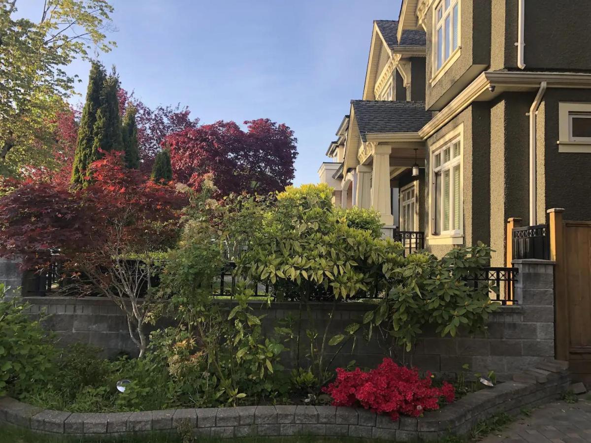 Mike'S Luxury House Vancouver Exterior foto